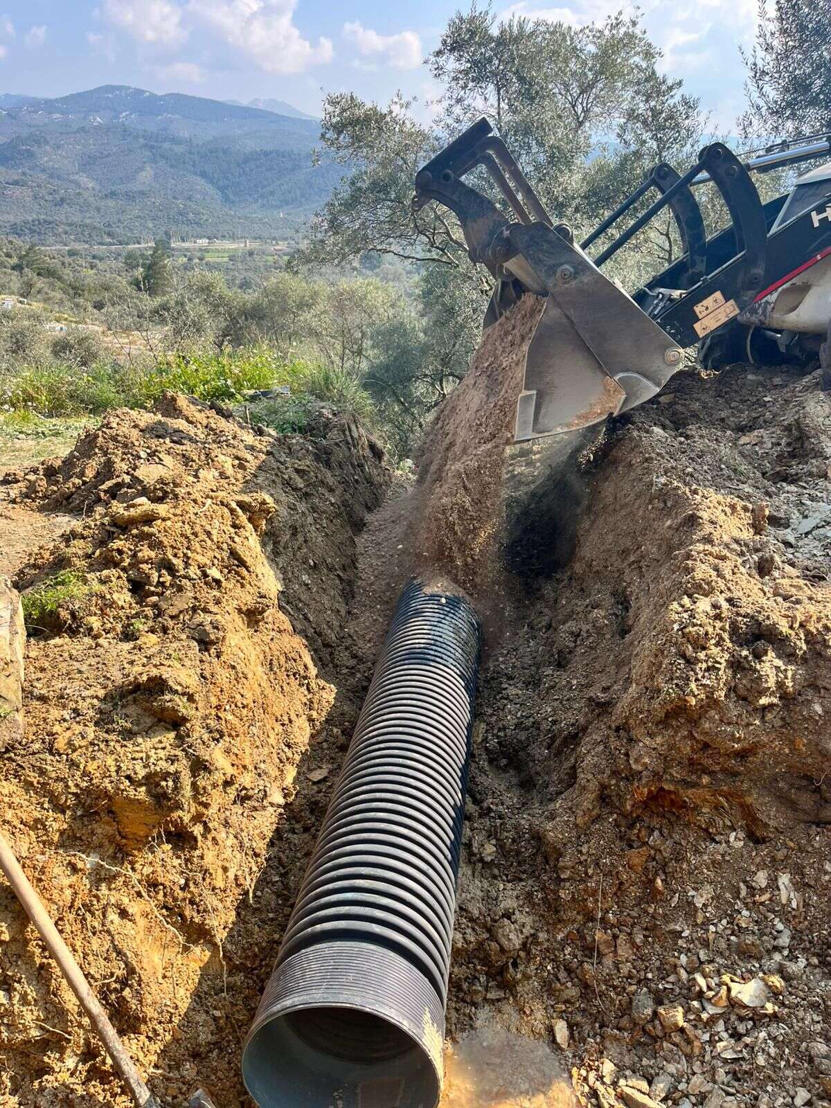 Milas Belediyesi 6 Mahallede Çalışmaları Tamamladı 3